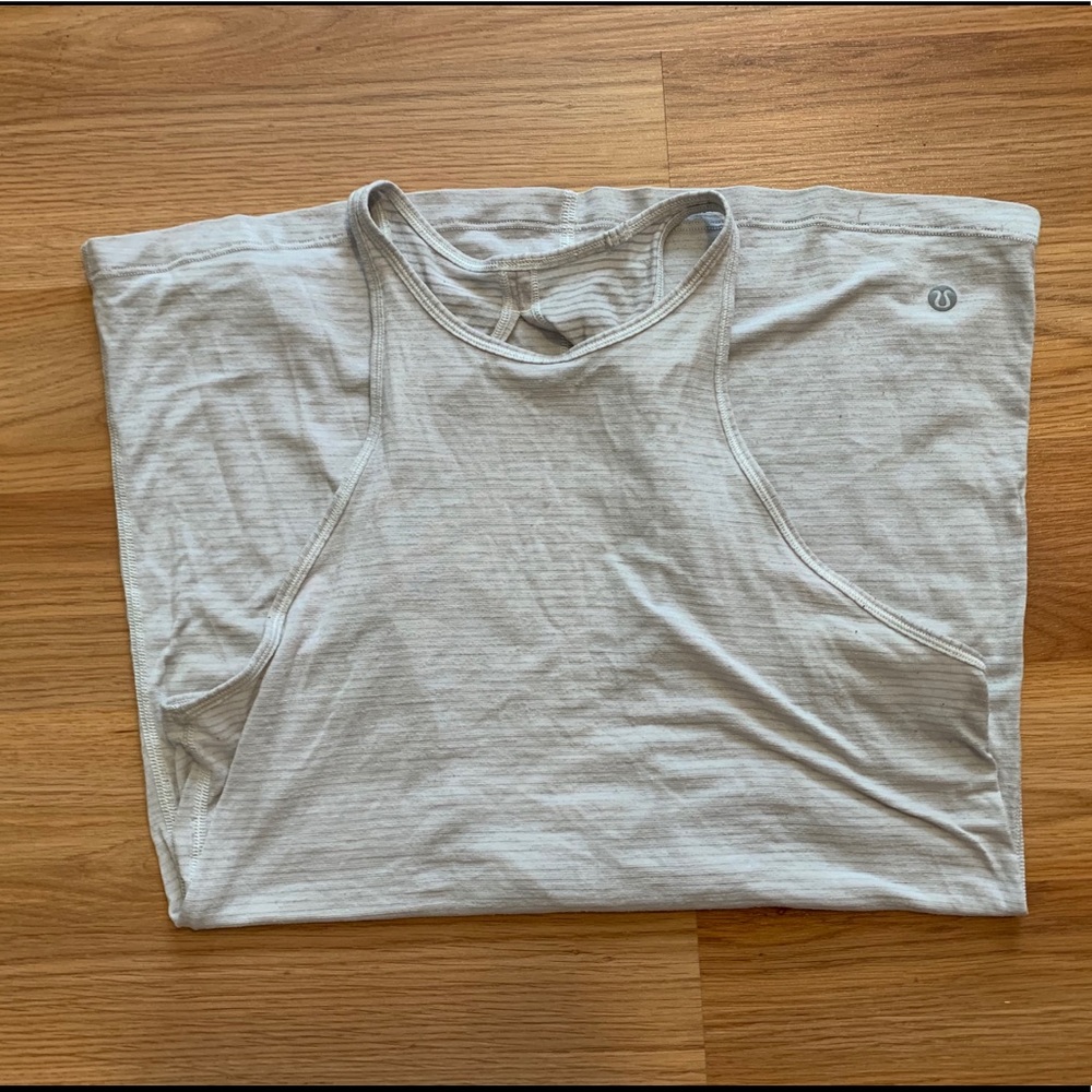 Lululemon High Neck Tank - Picture 2 of 4